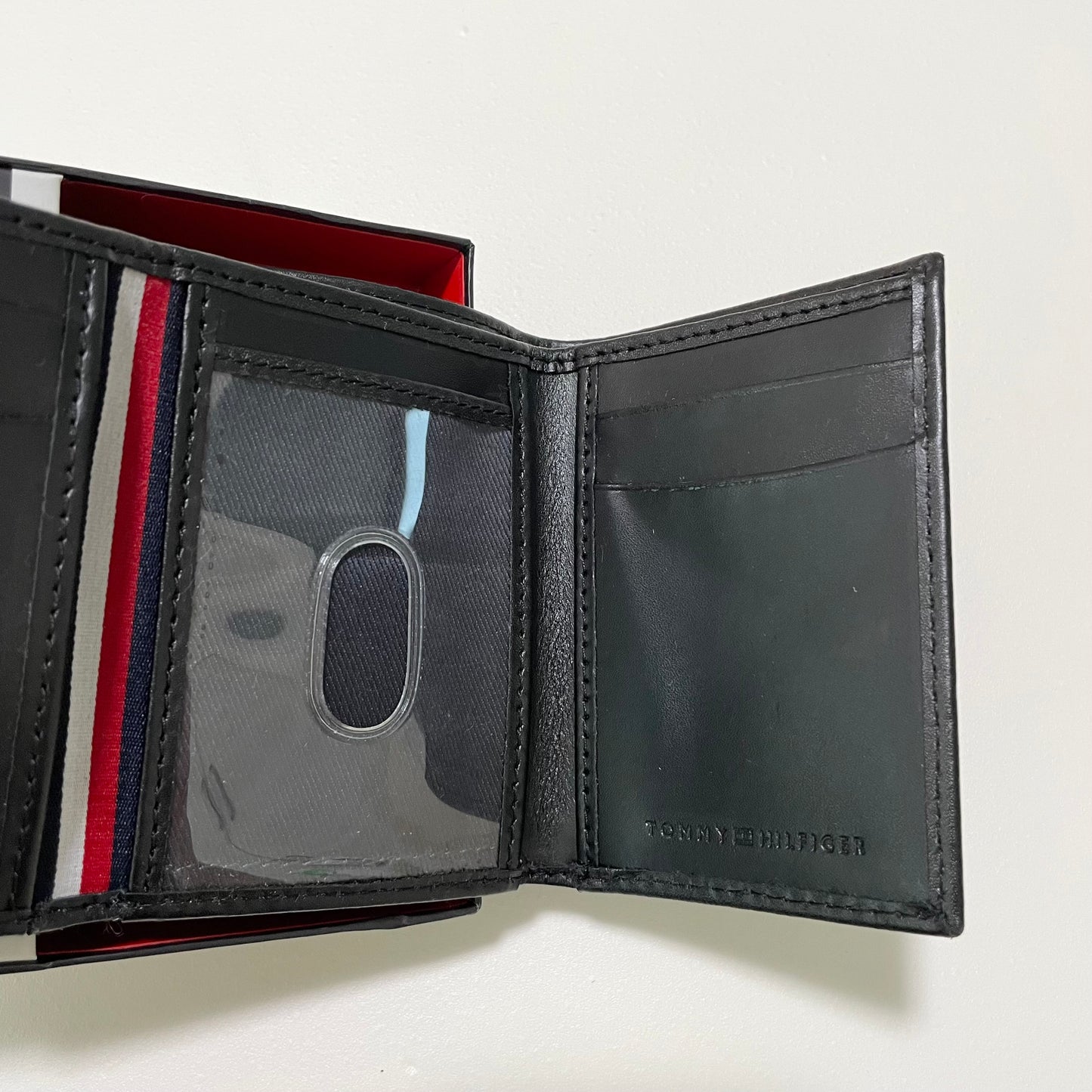 TOMMY HILFIGER トミーヒルフィガー 折り財布 ウォレット 三つ折り カードケース 小銭入れなし メンズ コンパクト