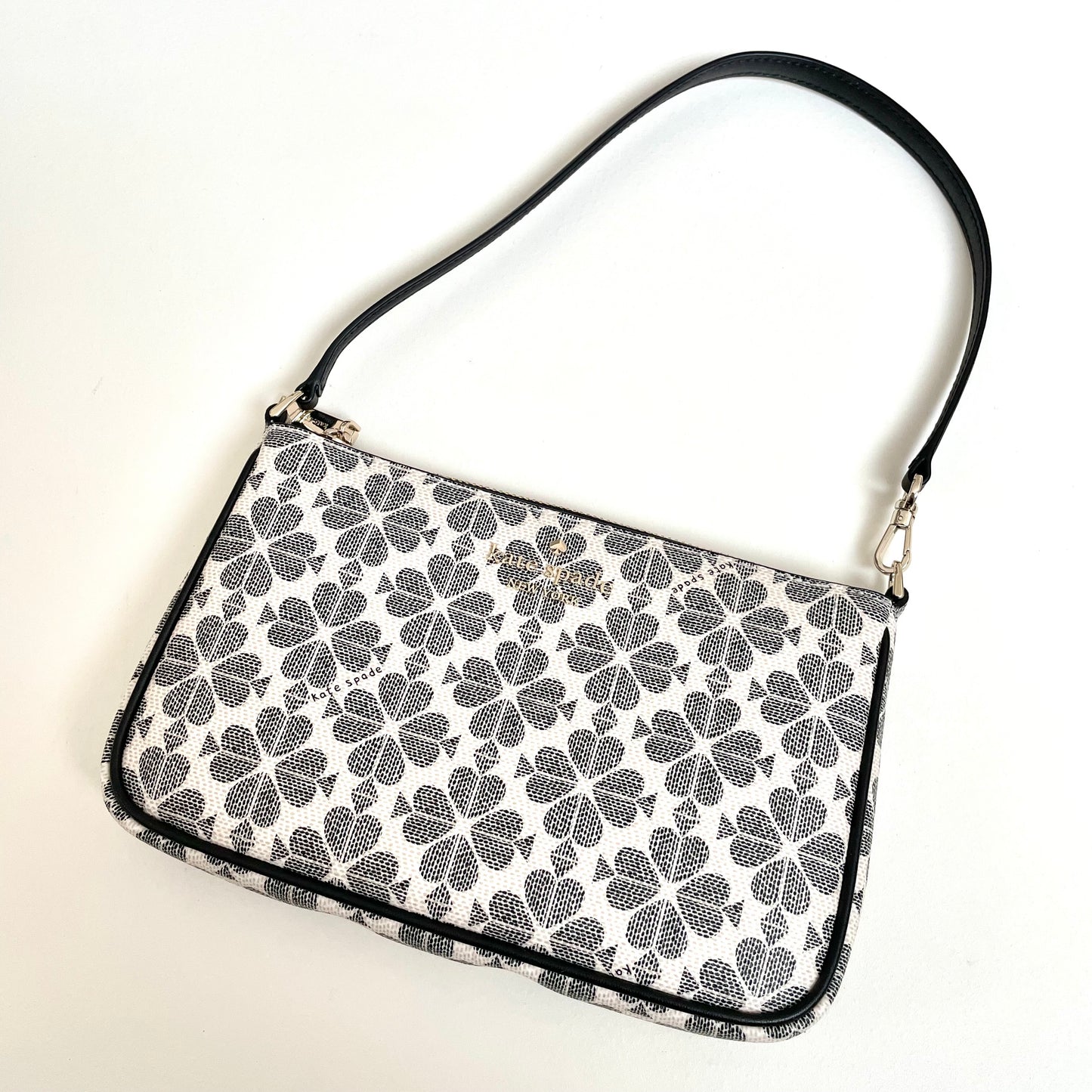 ケイトスペード クラッチバッグ リストレット フラワー レディース ポーチ 黒