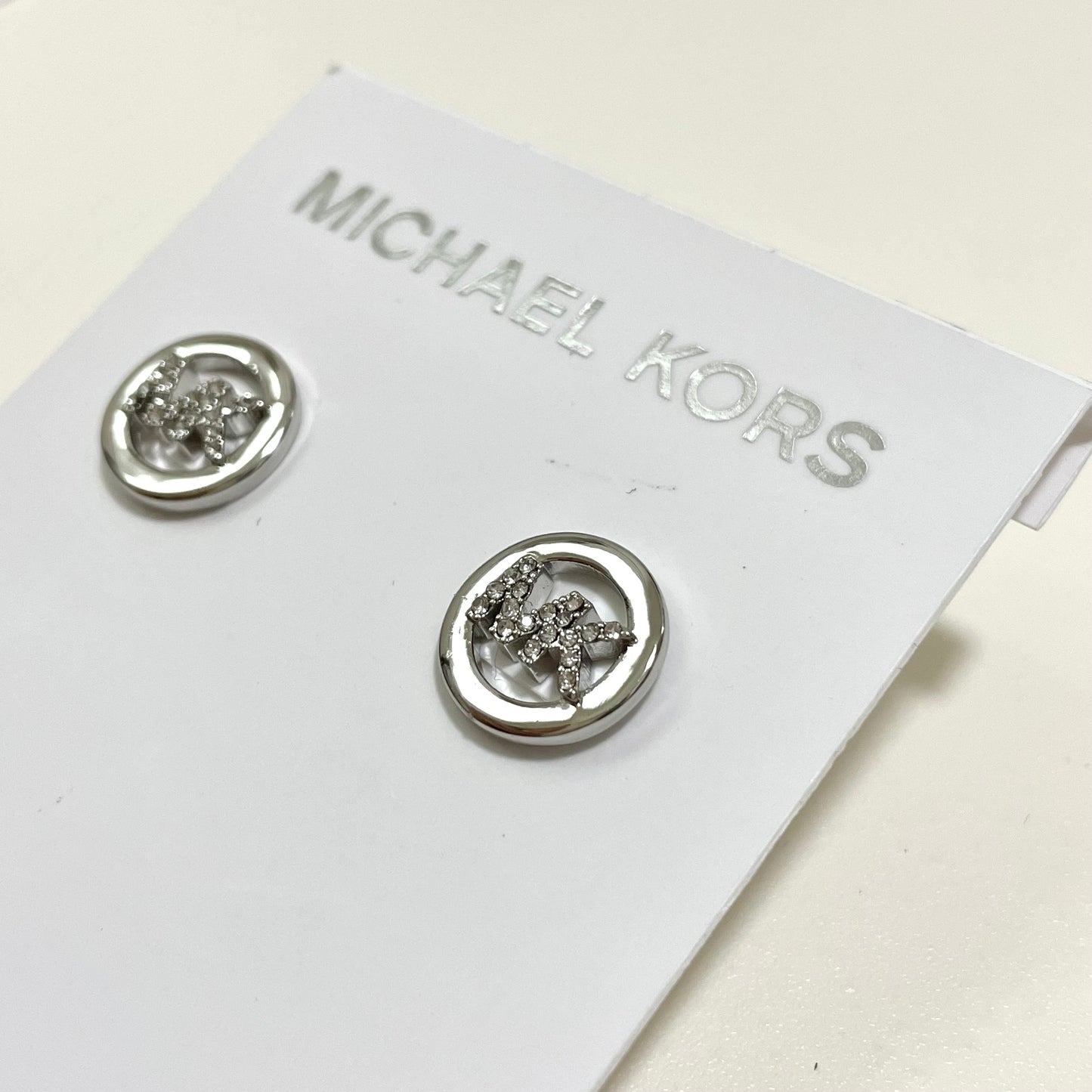 MICHAEL KORS マイケルコース ピアス アクセサリー レディース サークル ロゴ MK 上品 可愛い おしゃれ シルバー