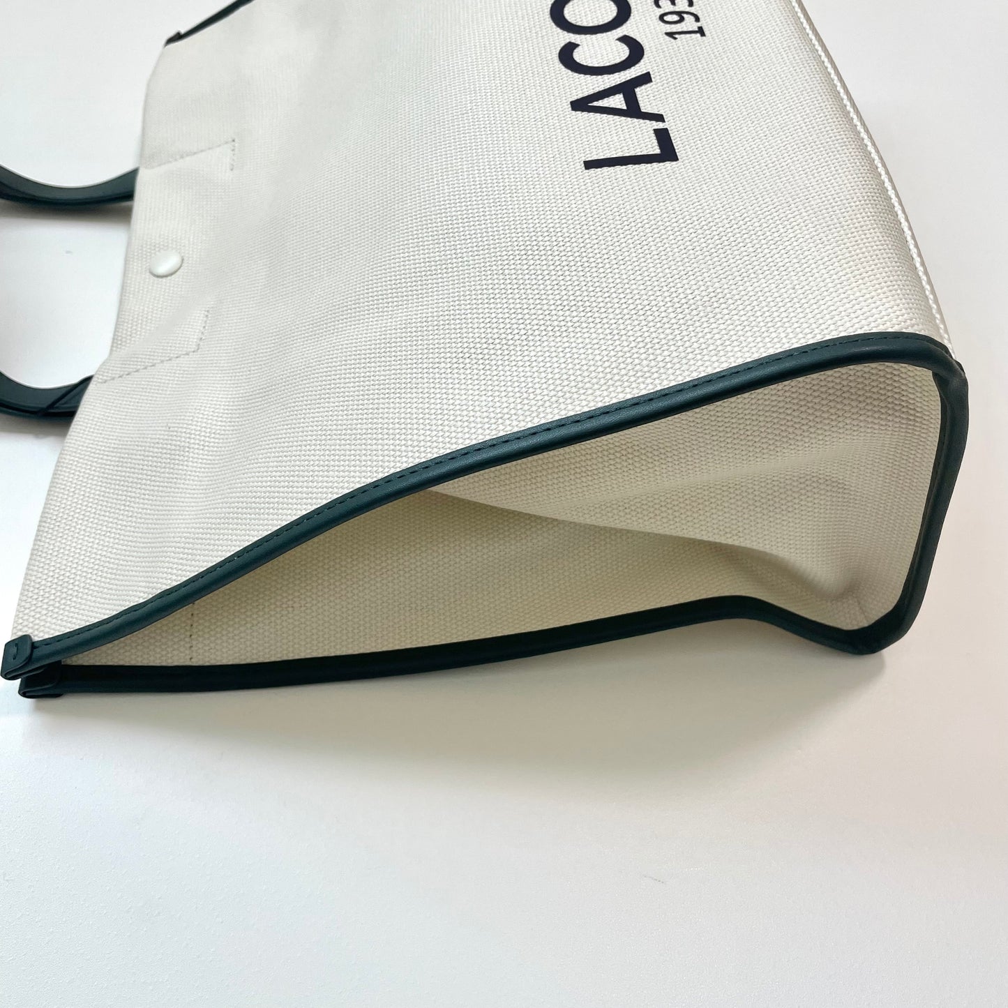 LACOSTE ラコステ バッグ レディース ヘリテージキャンバス テニススタイルトートバッグ カジュアル 大きめ 綿 ベージュ