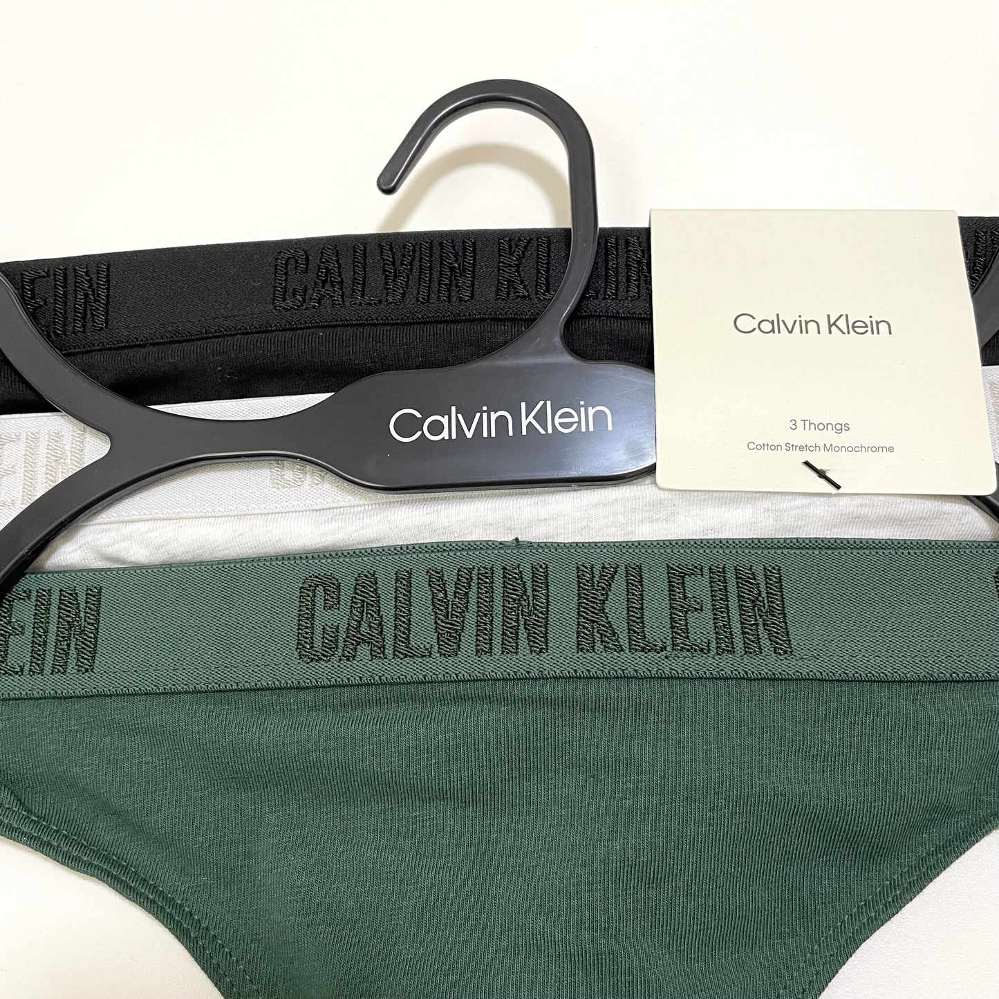 Calvin Klein カルバンクライン ショーツ M 3枚セット Tバック レディース 緑 グリーン グレー 黒 ブラック