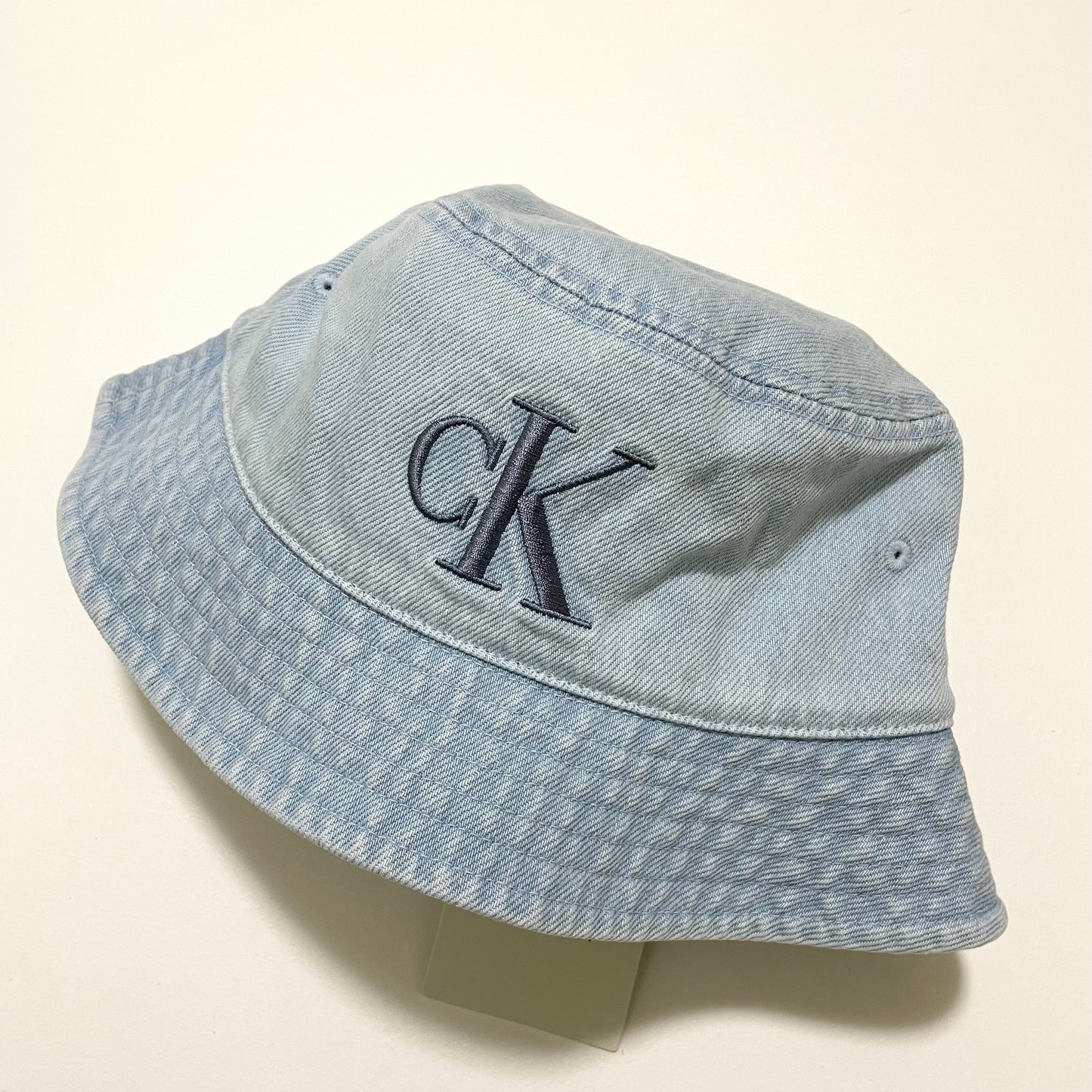 Calvin Klein カルバンクライン バケハ バケットハット 帽子 ONE SIZE デニム 刺繍 ロゴ レディース 青