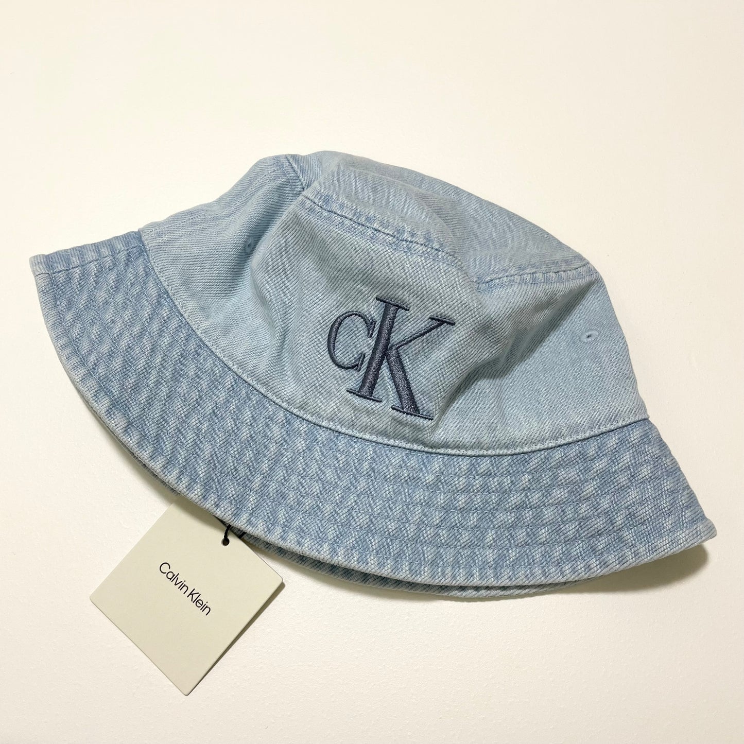 Calvin Klein カルバンクライン バケハ バケットハット 帽子 ONE SIZE デニム 刺繍 ロゴ レディース 青