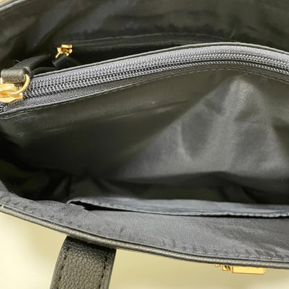 TOMMY HILFIGER トミーヒルフィガー ショルダーバッグ 斜め掛け レディース シンプル ロゴ トリコロール ブラック