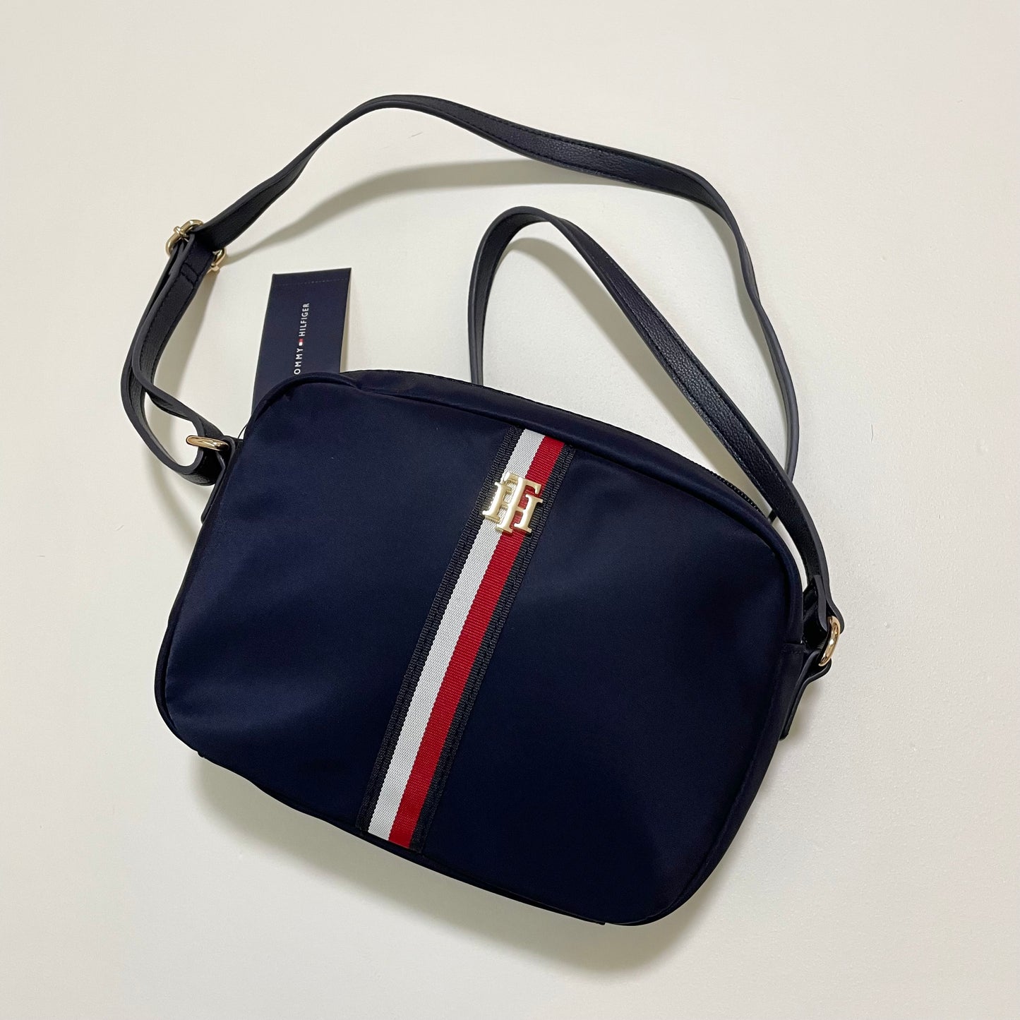 TOMMY HILFIGER トミーヒルフィガー ショルダーバッグ 斜め掛け ミニバッグ レディース ナイロン シンプル ネイビー