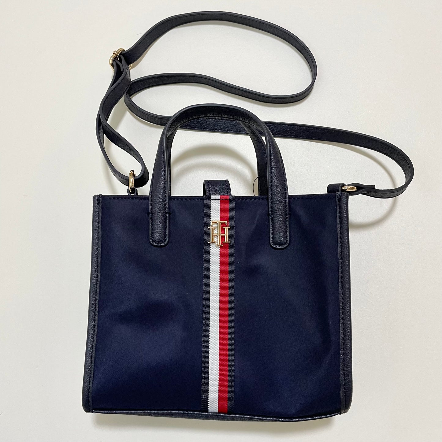 TOMMY HILFIGER トミーヒルフィガー ショルダーバッグ 斜め掛け ミニバッグ レディース ナイロン シンプル ネイビー