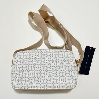 TOMMY HILFIGER トミーヒルフィガー ショルダーバッグ 斜め掛け ミニバッグ レディース 総柄 ロゴ ベージュ