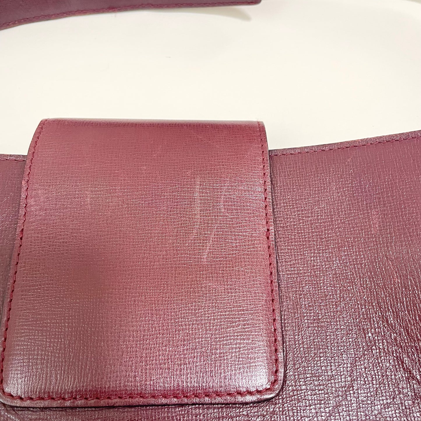Cartier カルティエ ショルダーバッグ ターンロック マストライン 斜め掛け レザー レディース 美品 ボルドー 中古