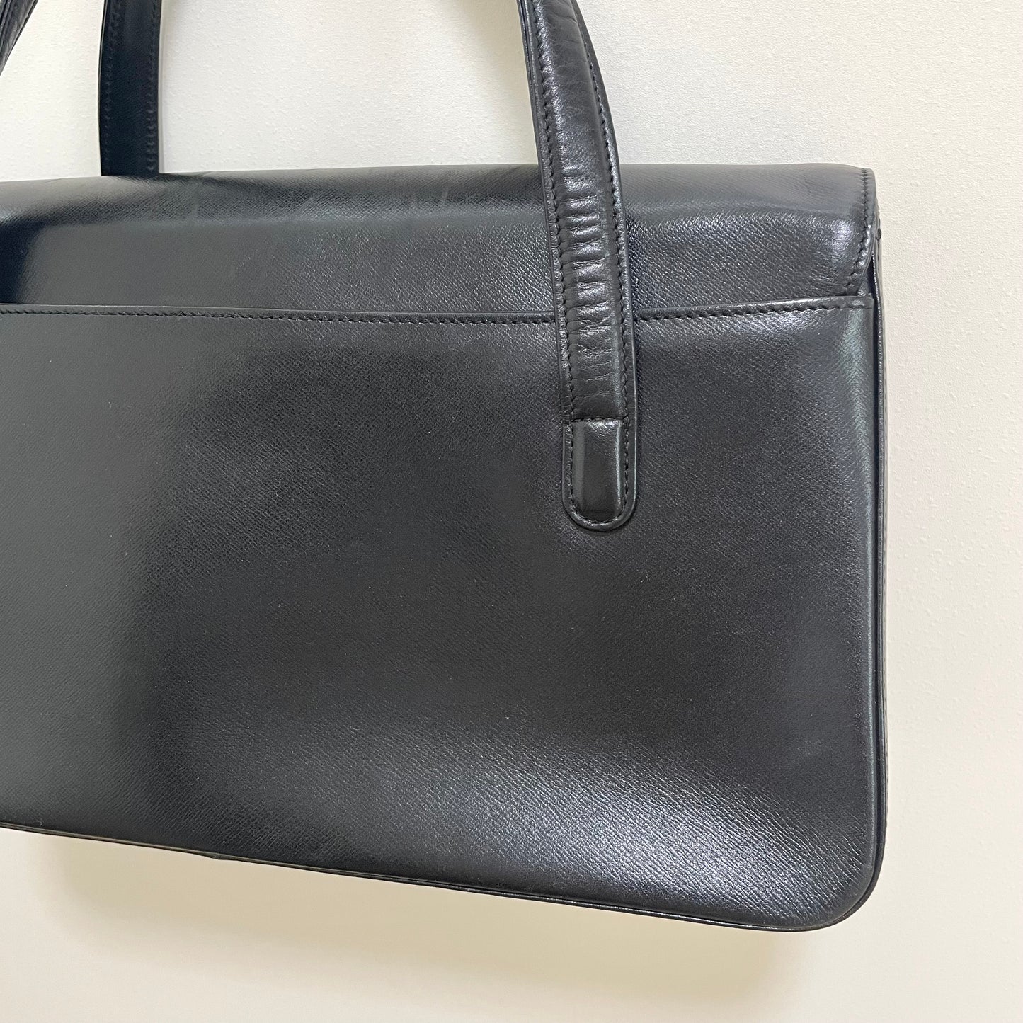 GIVENCHY ジバンシー ハンドバッグ フォーマルバッグ ミニバッグ レディース シンプル 黒 ブラック 美品 中古