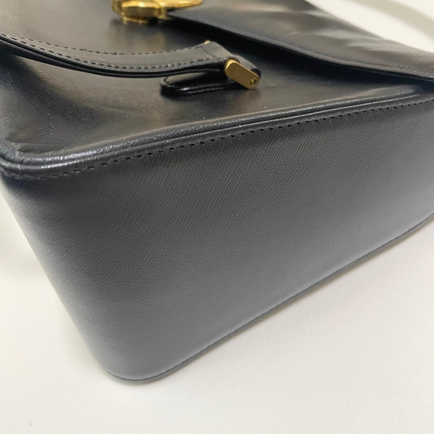 GIVENCHY ジバンシー ハンドバッグ フォーマルバッグ ミニバッグ レディース シンプル 黒 ブラック 美品 中古