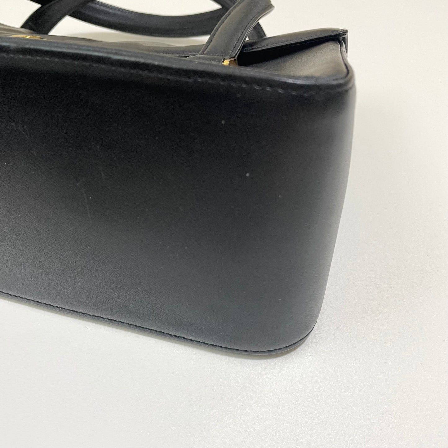 GIVENCHY ジバンシー ハンドバッグ フォーマルバッグ ミニバッグ レディース シンプル 黒 ブラック 美品 中古