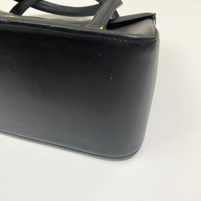 GIVENCHY ジバンシー ハンドバッグ フォーマルバッグ ミニバッグ レディース シンプル 黒 ブラック 美品 中古