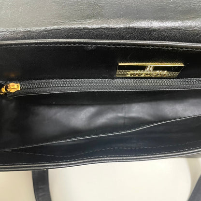 GIVENCHY ジバンシー ハンドバッグ フォーマルバッグ ミニバッグ レディース シンプル 黒 ブラック 美品 中古