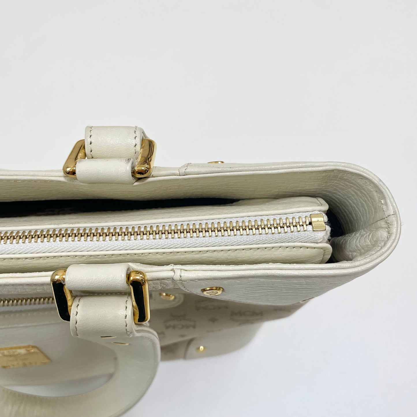 MCM エムシーエム ハンドバッグ 総柄 レディース ロゴ 白 ホワイト ベージュ 美品 中古