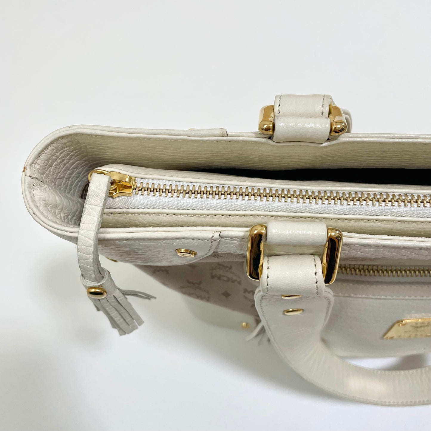 MCM エムシーエム ハンドバッグ 総柄 レディース ロゴ 白 ホワイト ベージュ 美品 中古