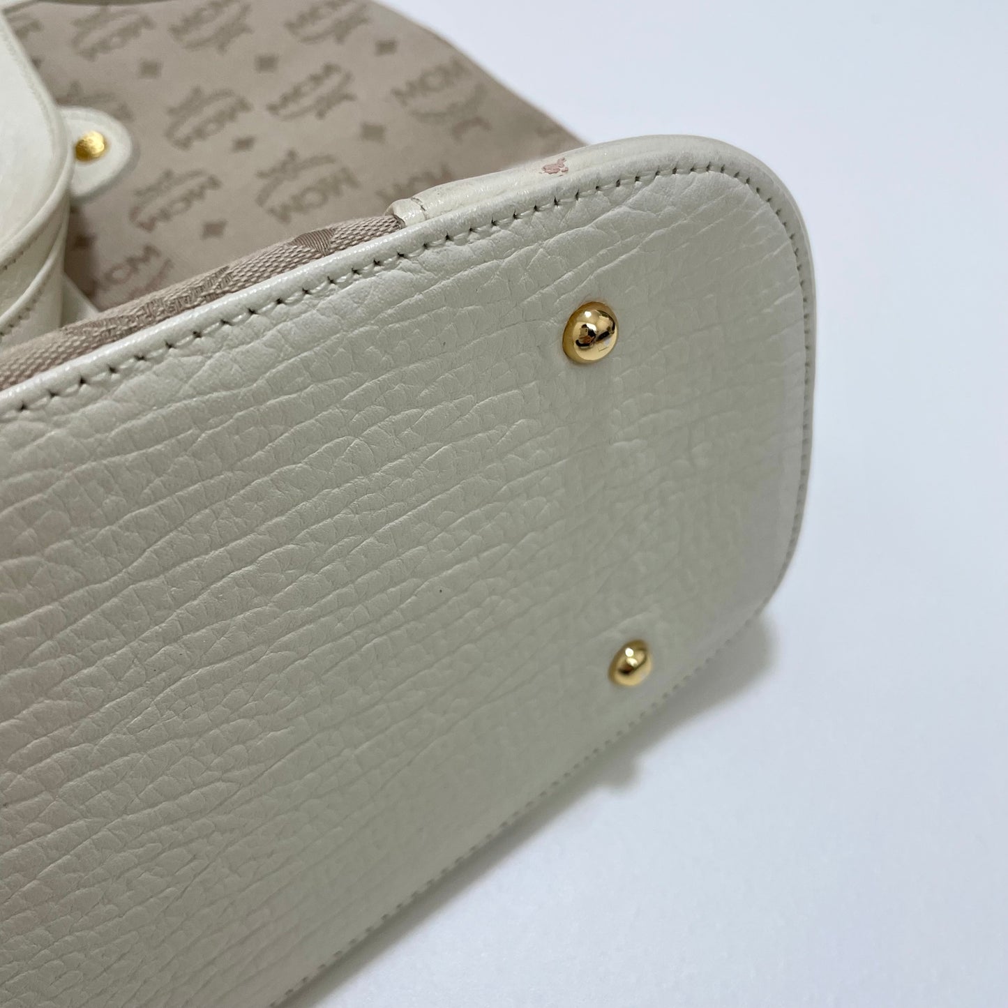 MCM エムシーエム ハンドバッグ 総柄 レディース ロゴ 白 ホワイト ベージュ 美品 中古