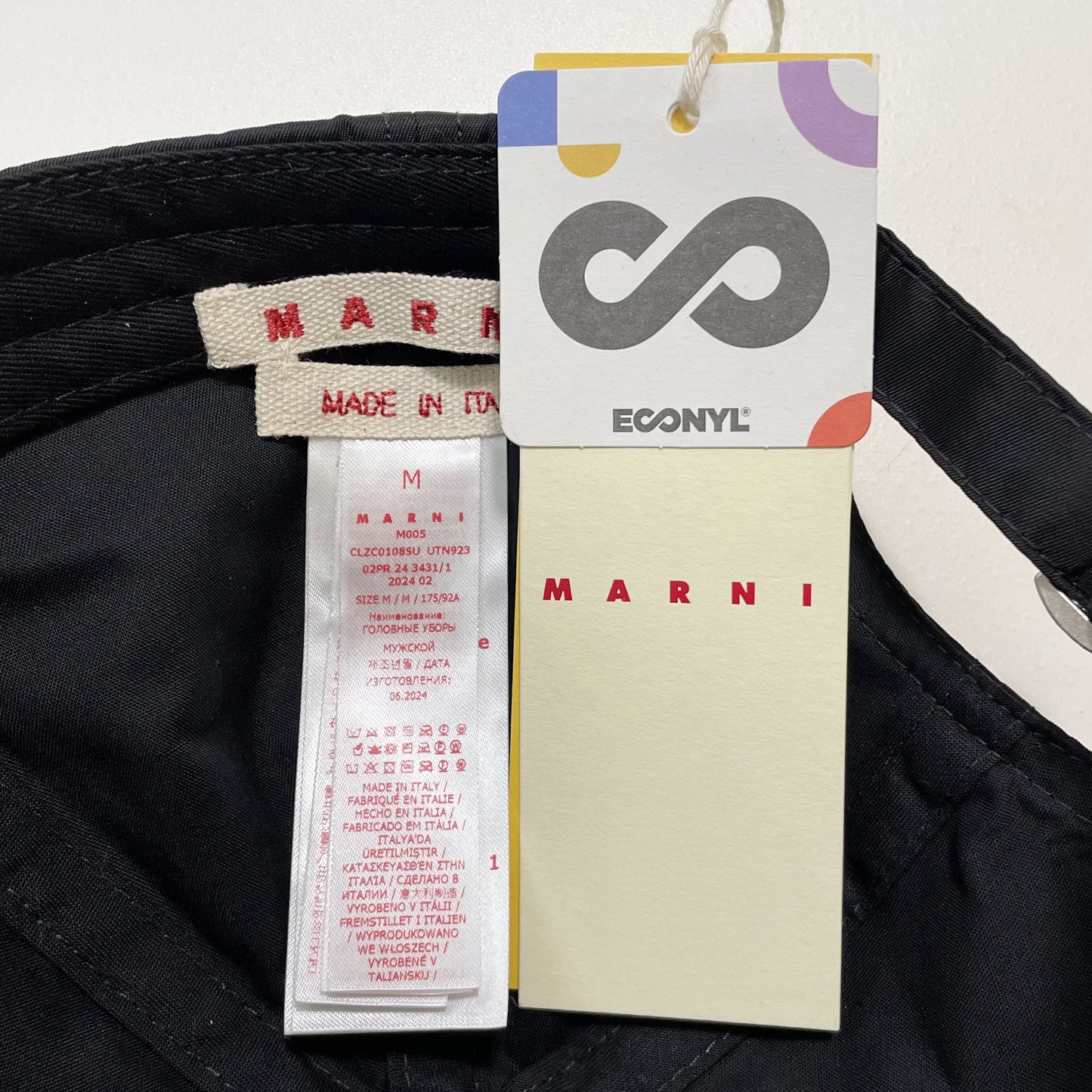 MARNI マルニ ベースボールキャップ レディース メンズ 刺繍 ナイロン 撥水 帽子 シンプル 黒 ブラック 新品未使用