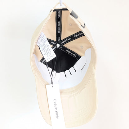 Calvin Klein キャップ ベージュ 帽子 センターロゴ 男女兼用 白