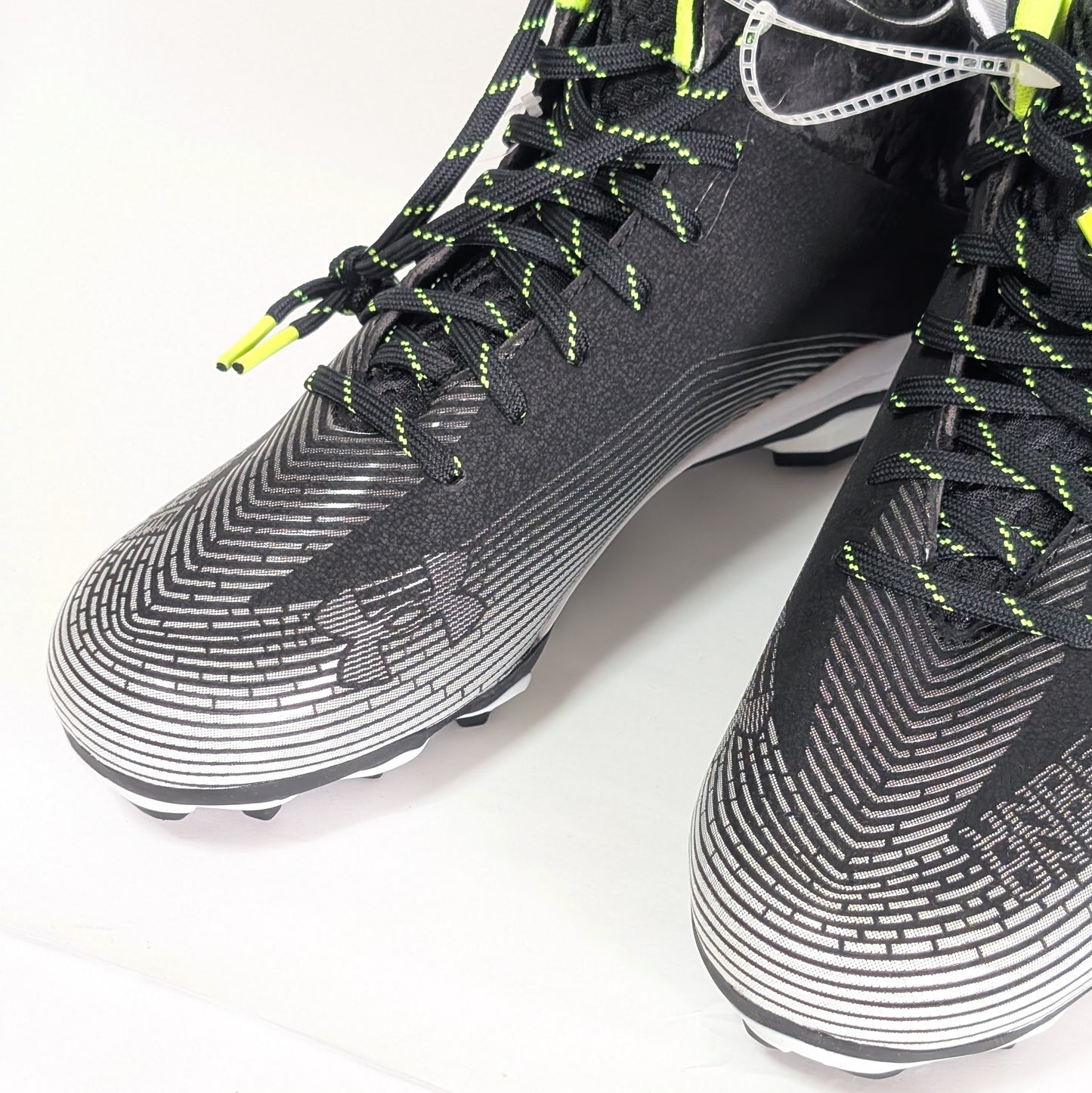 Under Armour アンダーアーマー 28㎝ アメフトスパイク 黒 蛍光緑