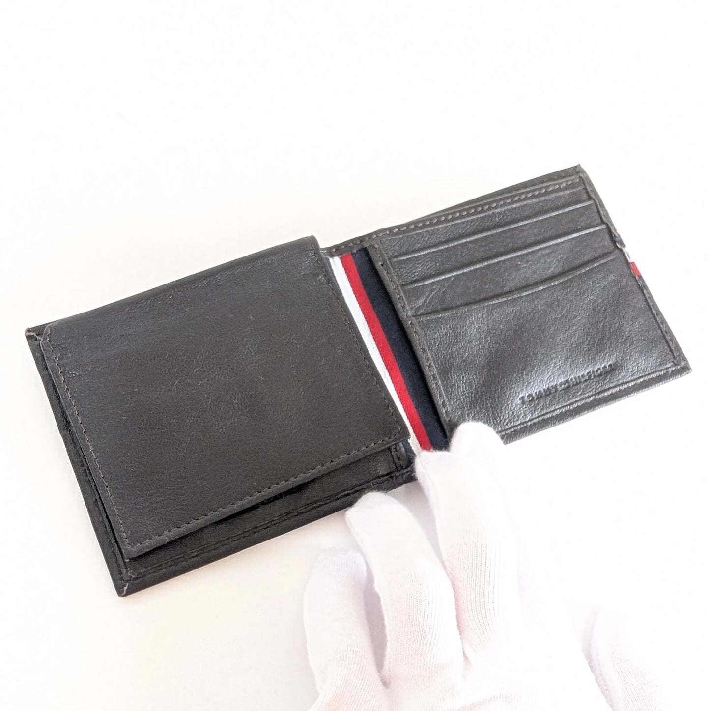 Tommy Hilfiger 折財布 コンパクト トリコロール柄 黒 二つ折り