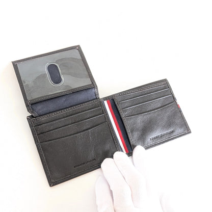 Tommy Hilfiger 折財布 コンパクト トリコロール柄 黒 二つ折り