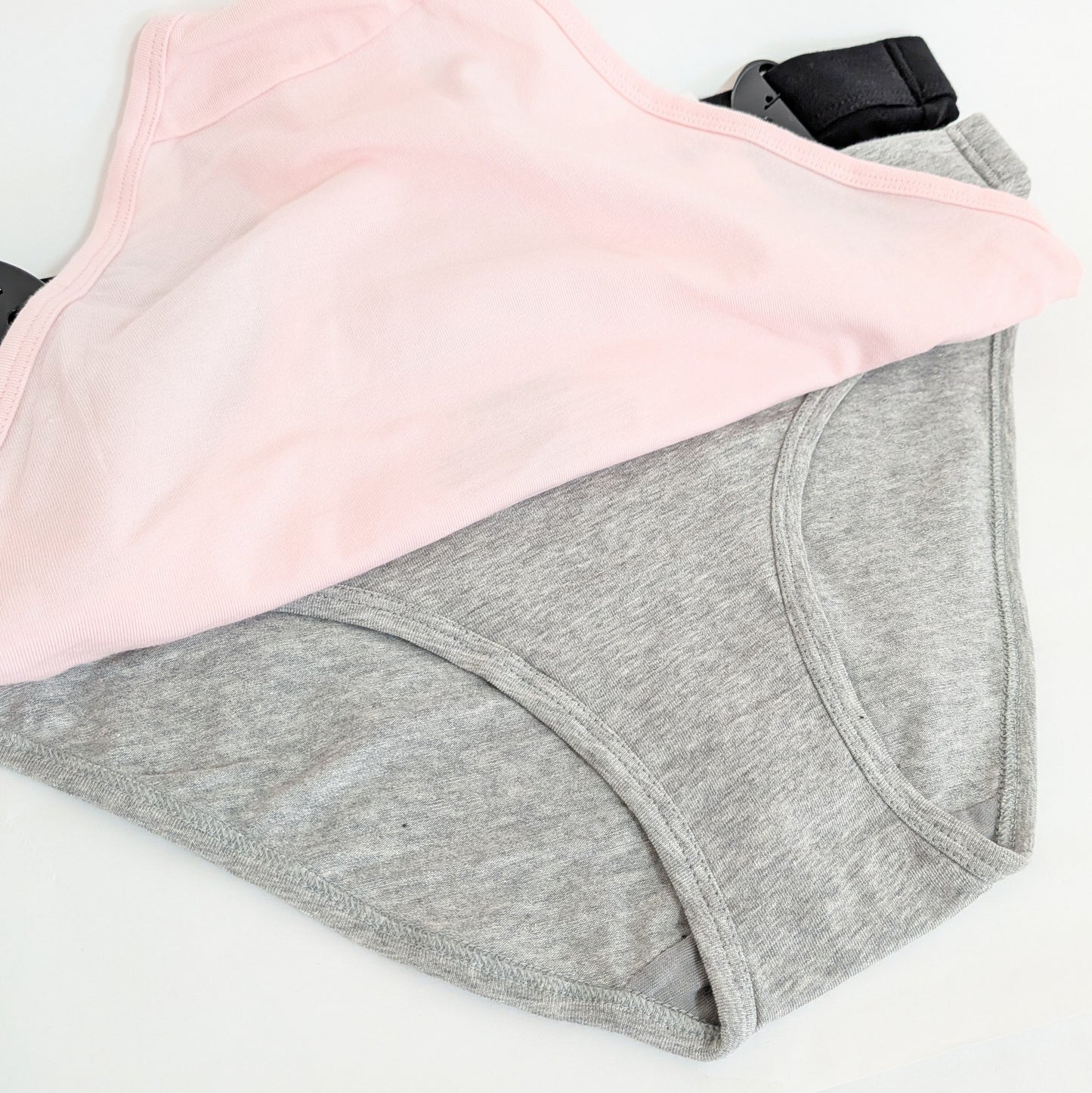 CalvinKlein レディース 下着 ショーツ ビキニ 3枚セット ピンク グレー ブラック M