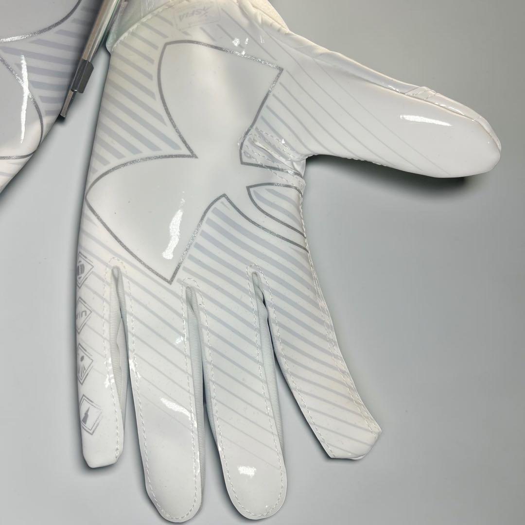 新品未使用】 Under Armour F9 Nitro グローブ