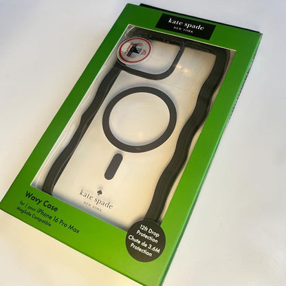 Kate Spade iPhone 16 Pro Max ケース 新品未使用品