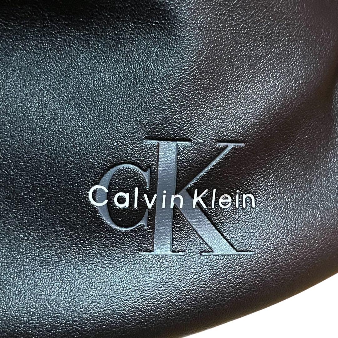 Calvin Klein ボディバッグ ウエストポーチ ブラック