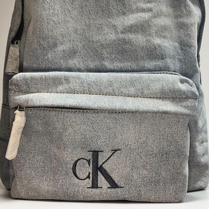 【新品未使用】Calvin Klein CK デニム リュック 大容量 海外限定