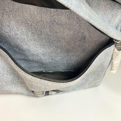 【新品未使用】Calvin Klein CK デニム リュック 大容量 海外限定